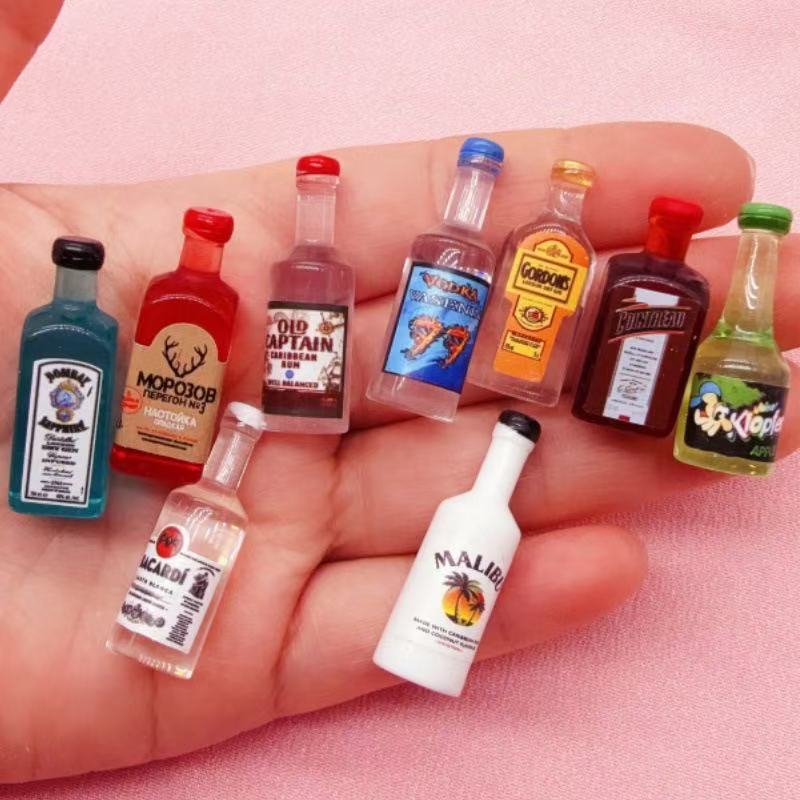 11pcs Mini Simulation Resin 3D - Event Party review and price